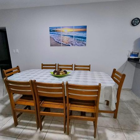 Apartamento Com Piscina, 300M Da Praia 乌巴图巴 外观 照片